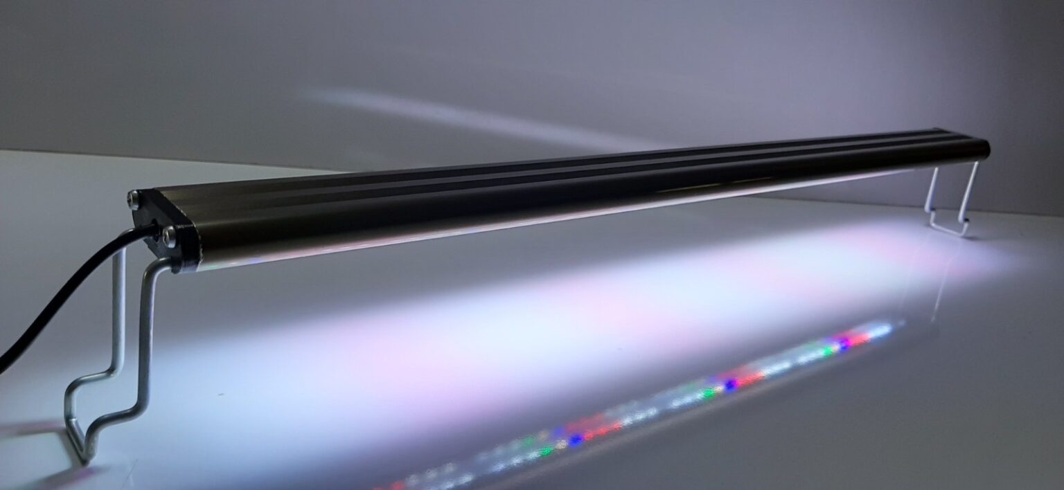 WOLFMAR Silver Plant Full Spectrum Led Aydınlatma Bitkili Akvaryum için